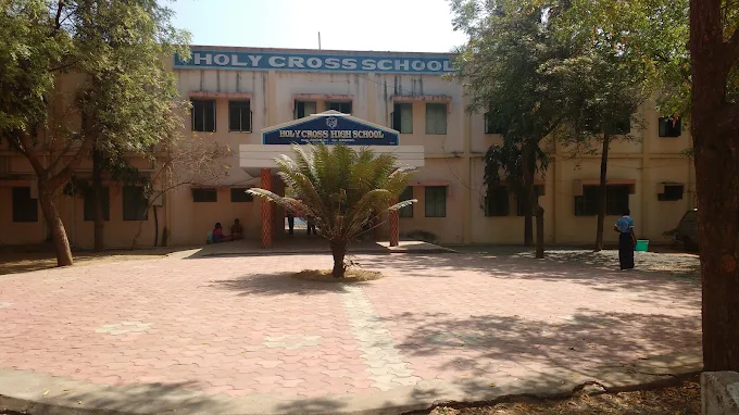 Holy Cross High School