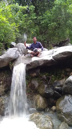Station Thadikalapudi waterfall
