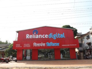 Reliance-Digital-Store-02-1-scaled-1