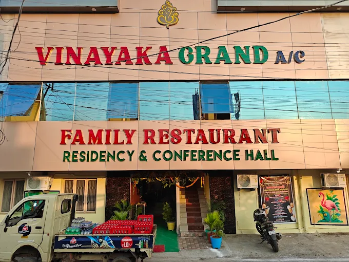 VINAYAKA GRAND RESTARUNT and RESIDENCY