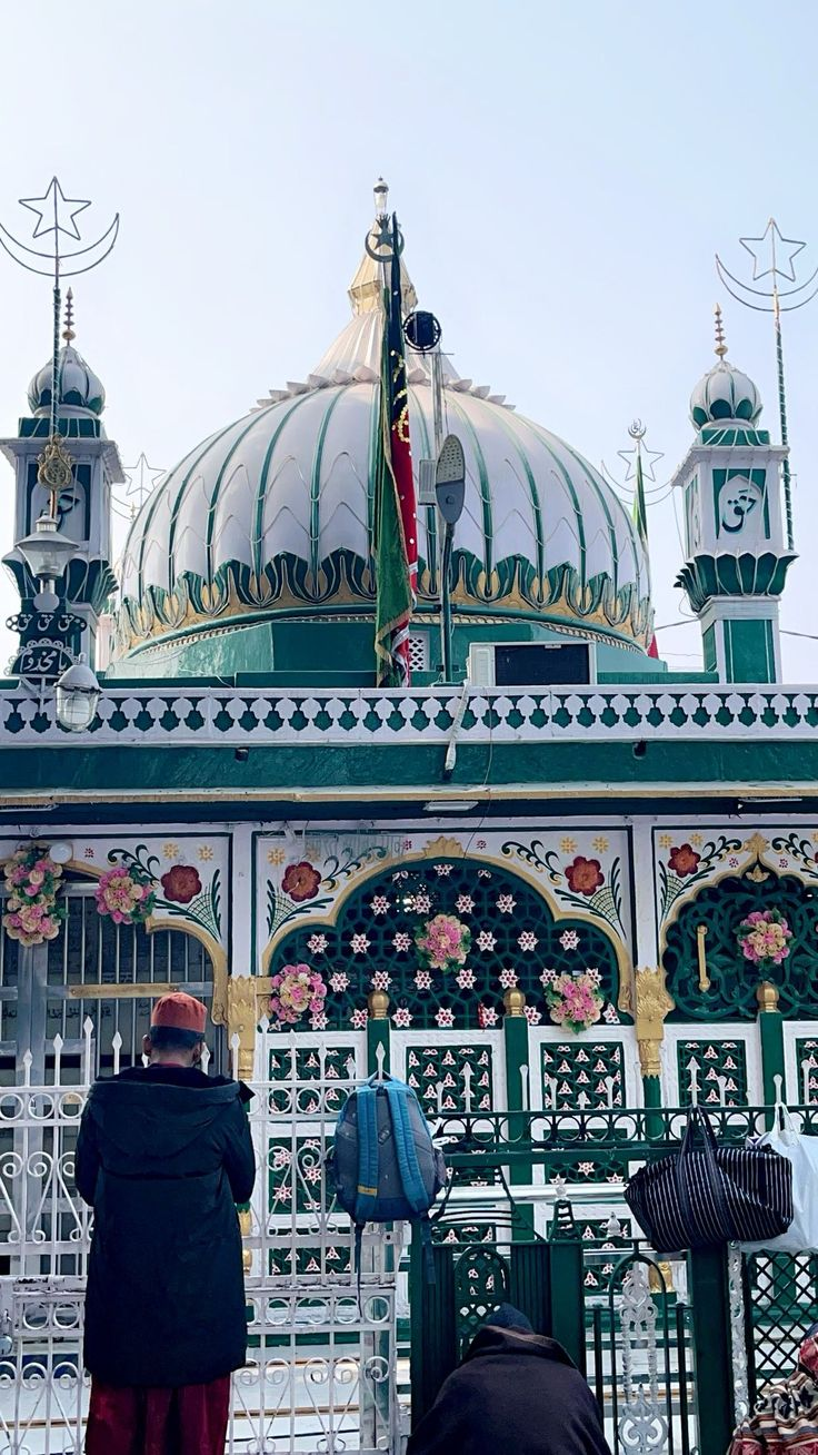 Piran Kaliyar Sharif